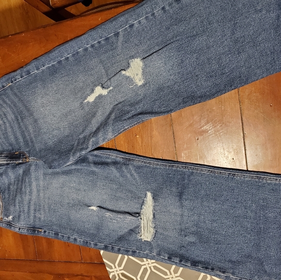 Old Navy Wide Leg High Waisted Jean - Picture 1 of 4